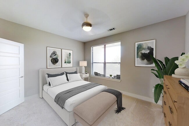 Bedroom - AMLI at the Ballpark