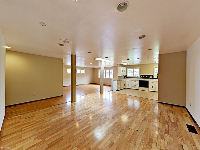 Building Photo - 4 br, 2 bath House - 1305 S 22nd Ave