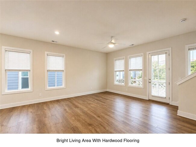 Foto del edificio - 113 Pinecone Pkwy