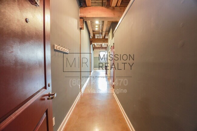 Foto del edificio - 815 Porter St