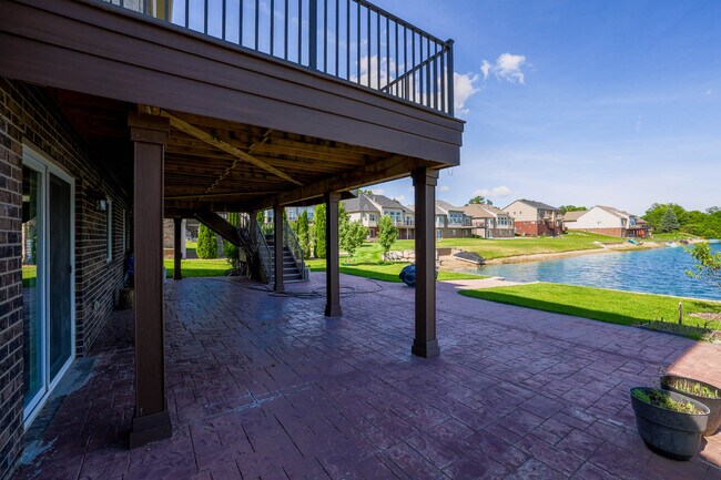 Building Photo - 47791 Crichton Ln