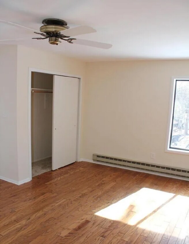 Foto del edificio - 84 Amberly Dr