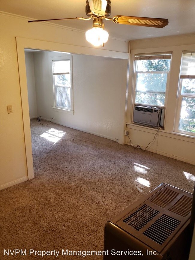 Foto del edificio - 472 E 6th St