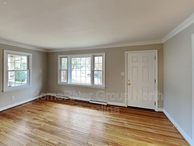 Building Photo - 1620 Walker Ave