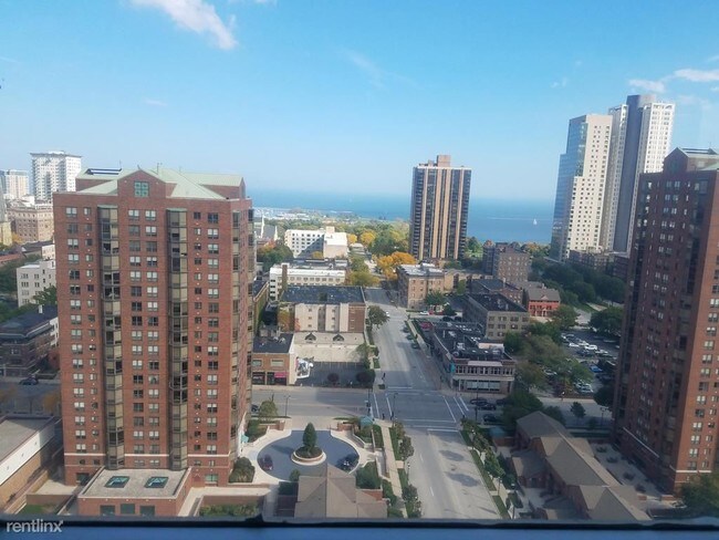 Foto del edificio - 1009 N Jackson St