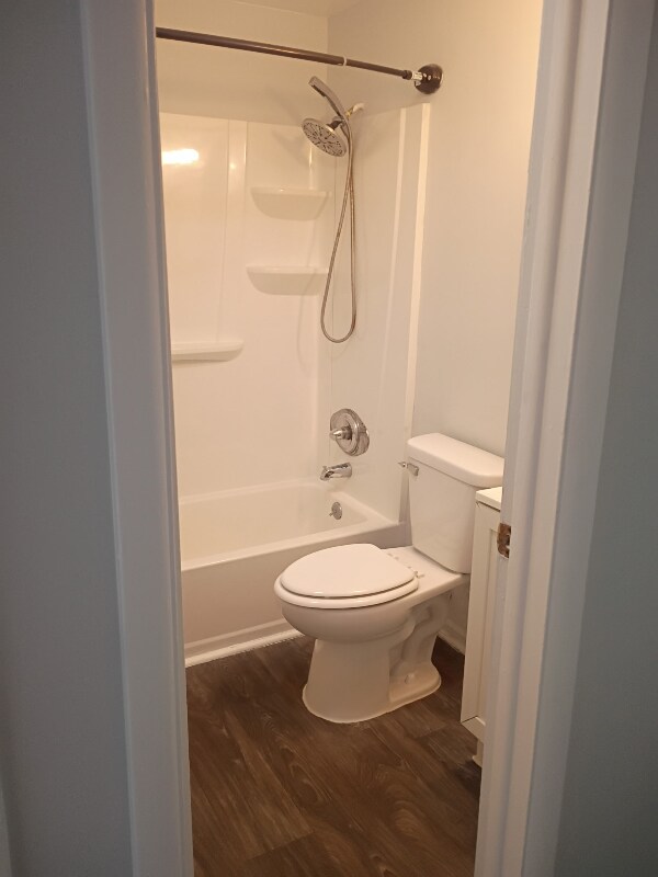 Building Photo - 106 N Mitchner Ave