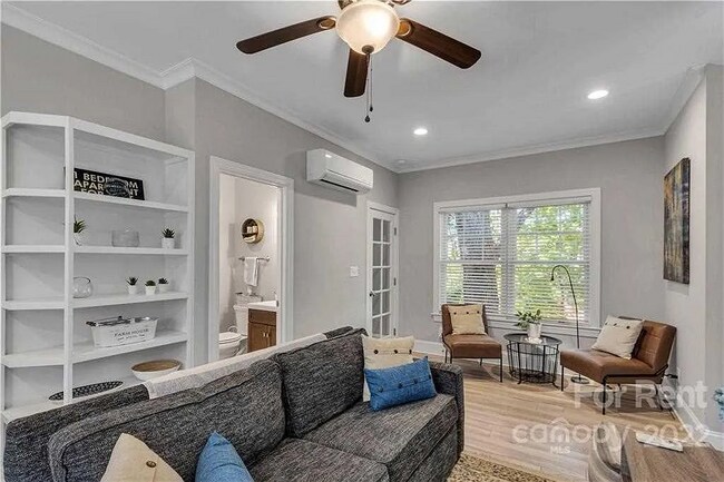 Foto del edificio - 812 E 20th St