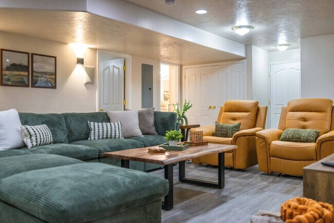Foto del edificio - 1267 E Hickenlooper Way