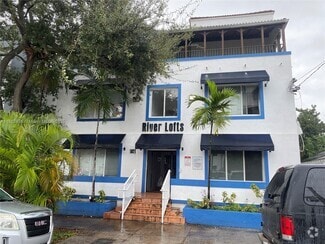 Building Photo - 1021 NW 3rd St