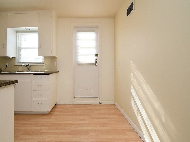 Foto del edificio - 730 S 35th Ave