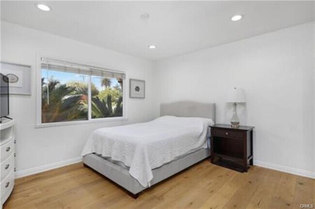 Foto del edificio - 22335 Kittridge St