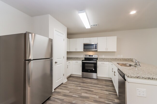 Foto del edificio - 15606 Briar Forest Dr