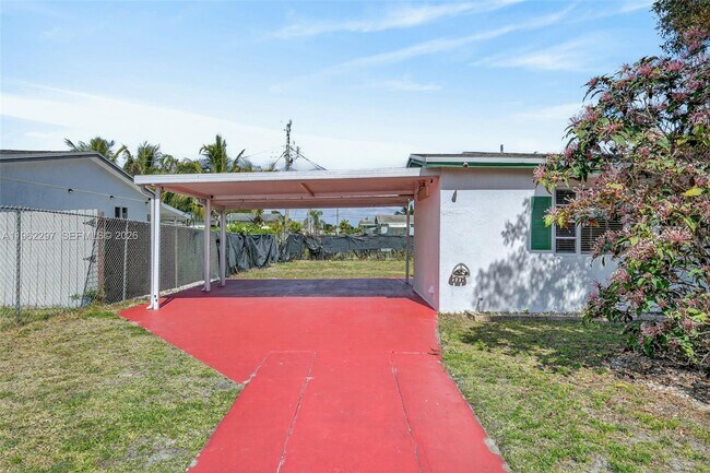 Foto del edificio - 10325 SW 149th St