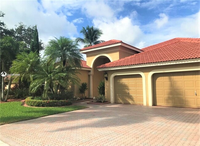 Building Photo - 3600 SW 185th Ave