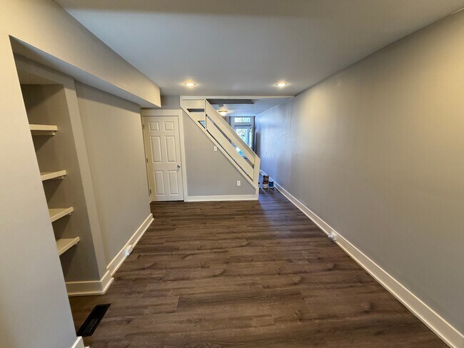 Foto del edificio - 134 W Airy St