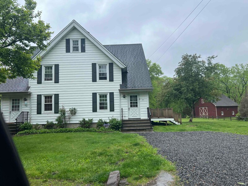 168 River Rd, Long Hill, NJ 07946 Room for Rent in Long Hill, NJ