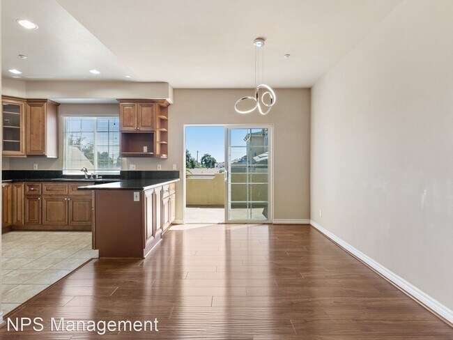 Foto del edificio - 3 br, 2.5 bath House - 12780 Lorna Street - D