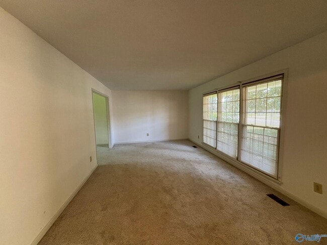 Foto del edificio - 1925 Lynnbrook Dr SW