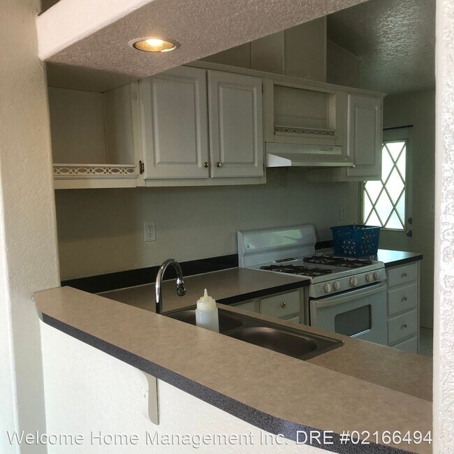 Foto del edificio - 3 br, 2 bath House - 19733 Center Street