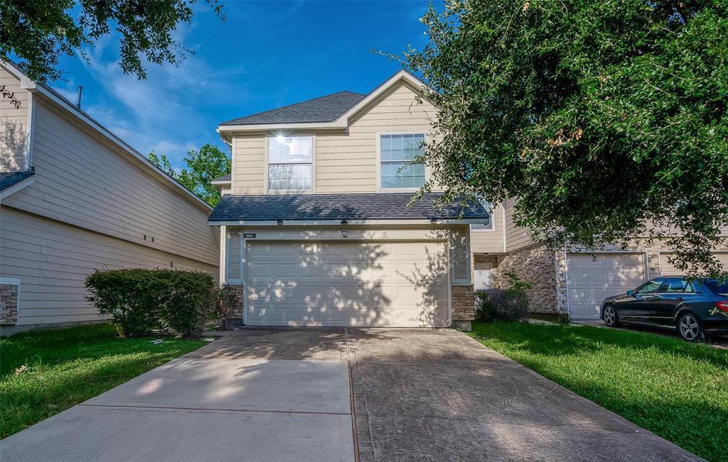 Foto principal - 8011 Dairy View Ln