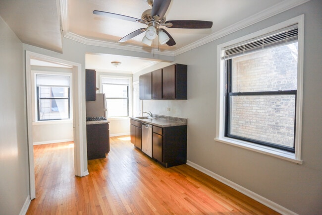 Foto del edificio - 7006 N Paulina St