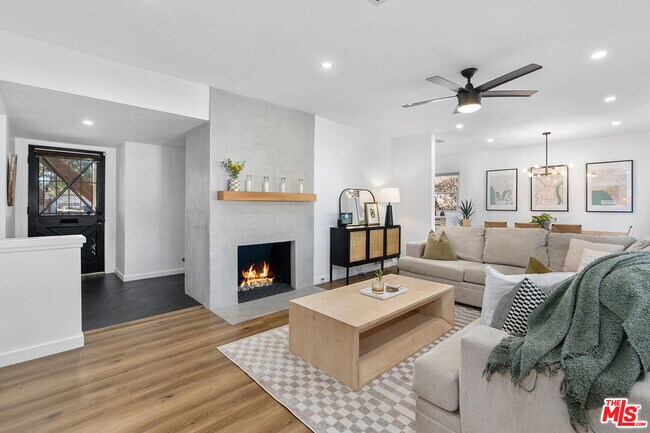 Building Photo - 19339 Friar St