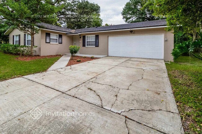 Building Photo - 3362 Bougainvillea Dr