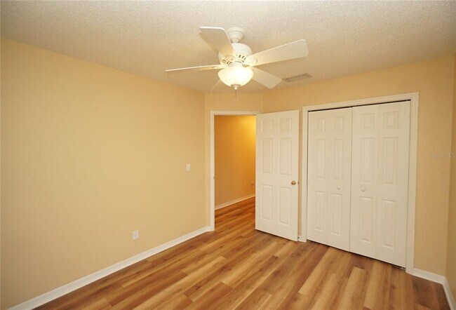 Foto del edificio - 4029 Quail Briar Dr