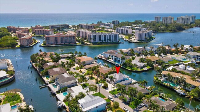Building Photo - 750 Marine Dr