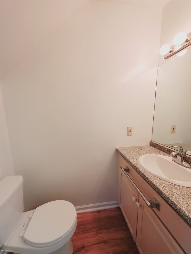 Foto del edificio - 1 br, 1.5 bath Townhome - 44 Congress St U...
