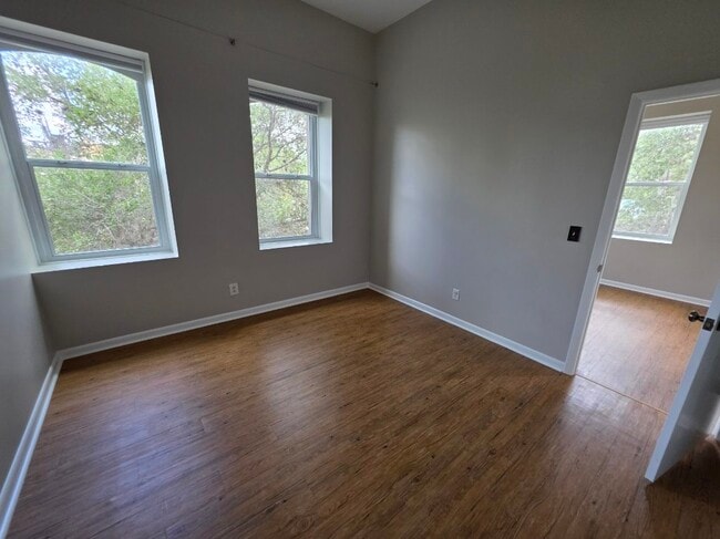 Building Photo - 40 N Eustis St