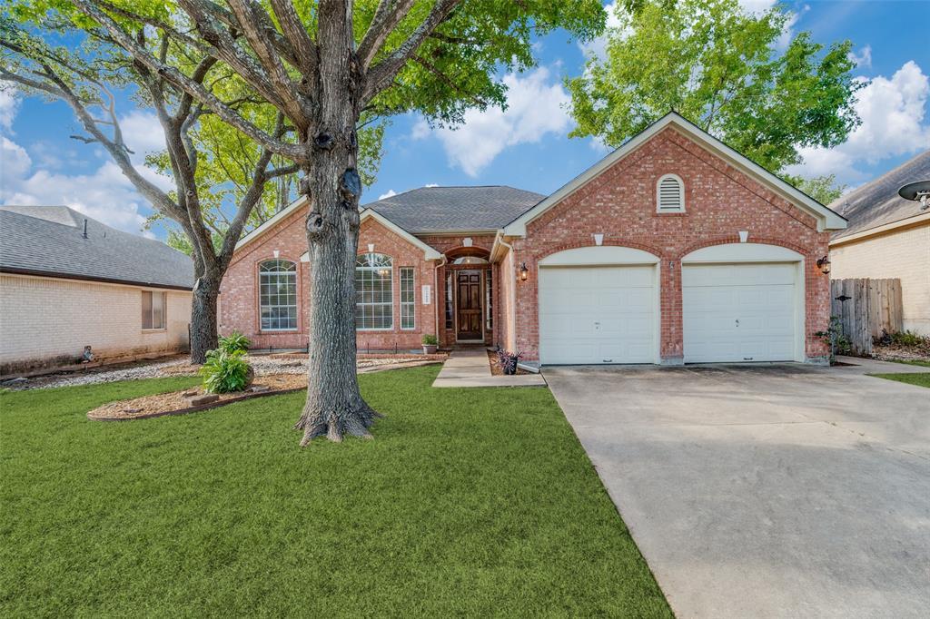Foto principal - 17909 Holderness Ln
