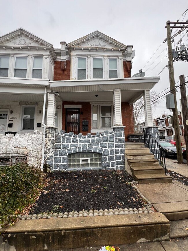 Building Photo - 6101 Locust St