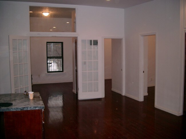 Interior - 115 Carlton Ave