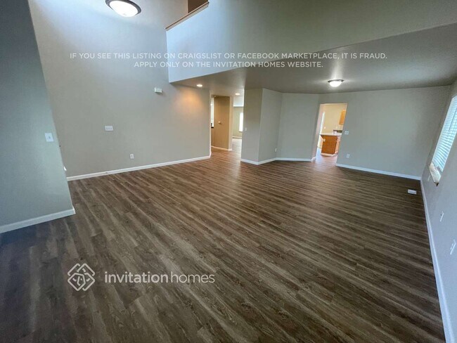 Foto del edificio - 17413 90 Ave Ct E