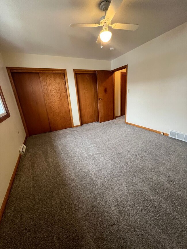 Foto del edificio - 1619-1625 W 44th St