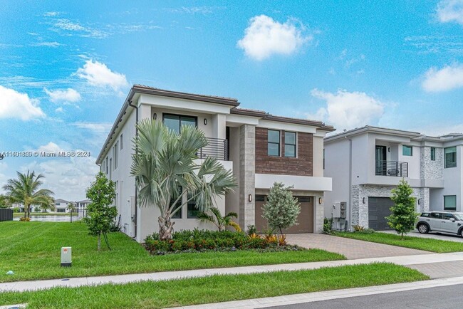 Building Photo - 8044 Laurel Falls Dr