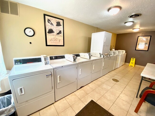 Lavandería de Otter Creek - The Meadows Apartments