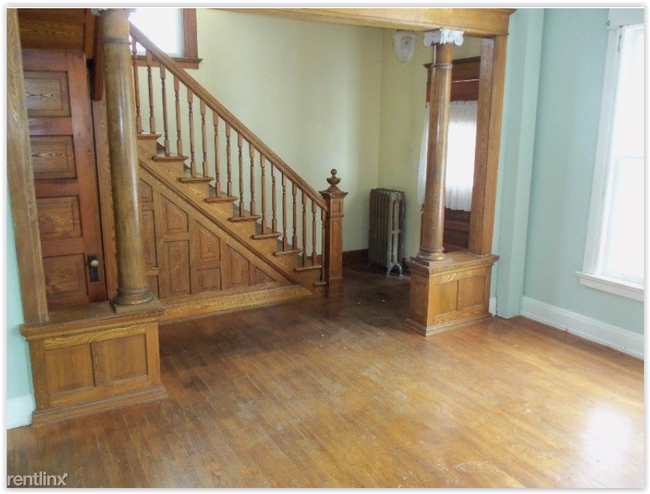 Foto del edificio - 5 br, 2 bath House - 1410 9th St
