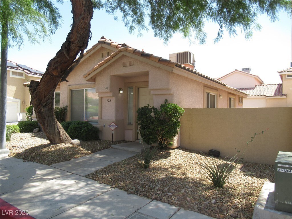 Foto principal - 192 Renville Ct