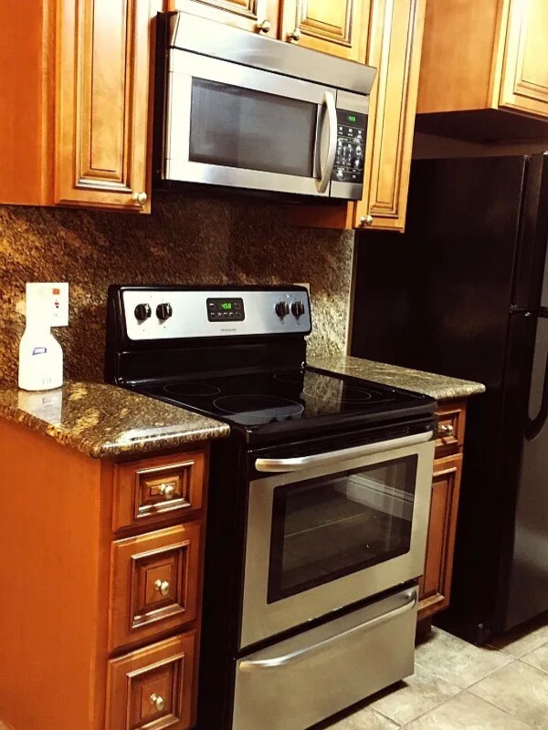 Foto del edificio - 2824 Winding Ln