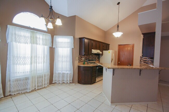 Building Photo - 11854 Stephanie Dr