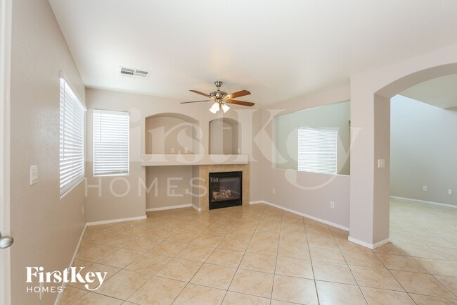 Foto del edificio - 7616 Highland Pony St