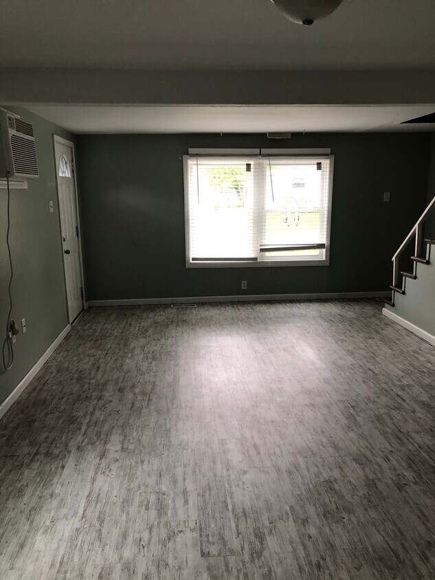 Foto principal - 208 Green St