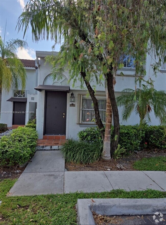 Building Photo - 4659 NW 97th Ct
