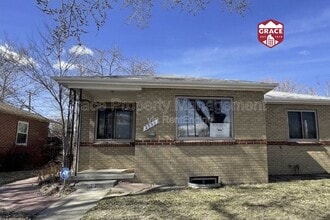 Building Photo - 2955 Quebec St