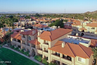 Building Photo - 10410 N Cave Creek Rd