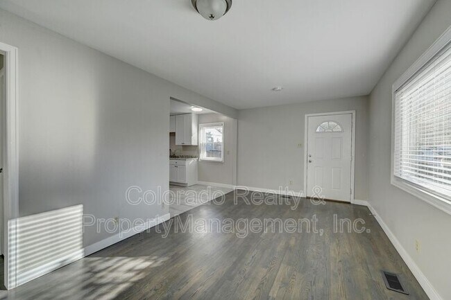 Foto del edificio - 1720 S Yuma St