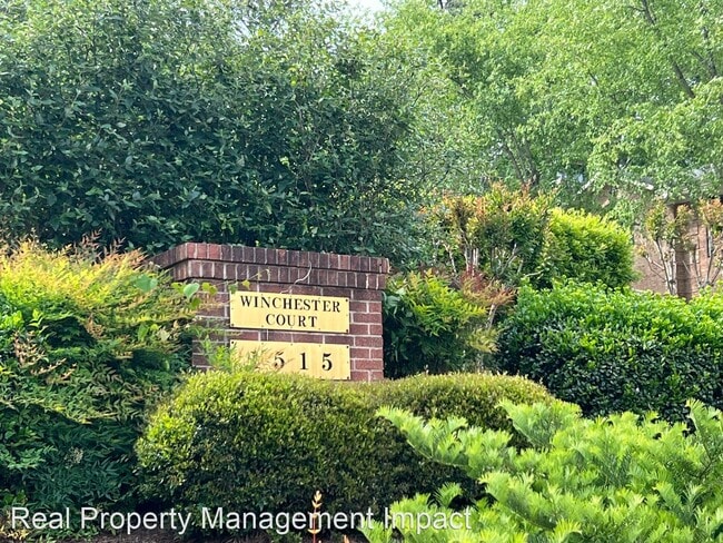 Building Photo - 2 br, 2 bath House - 1515 E. Franklin Stre...