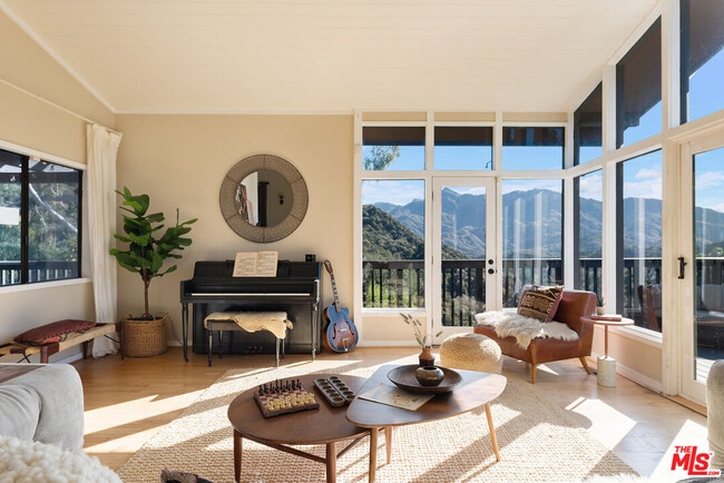 Building Photo - 2239 Topanga Skyline Dr